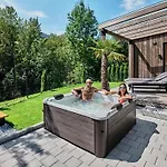 Lelis Alpenloft - Bergchalet In Halden シャレー Frastanz