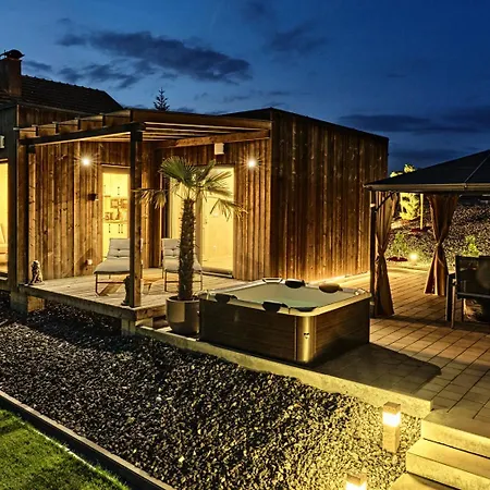 Lelis Alpenloft - Bergchalet In Halden シャレー *