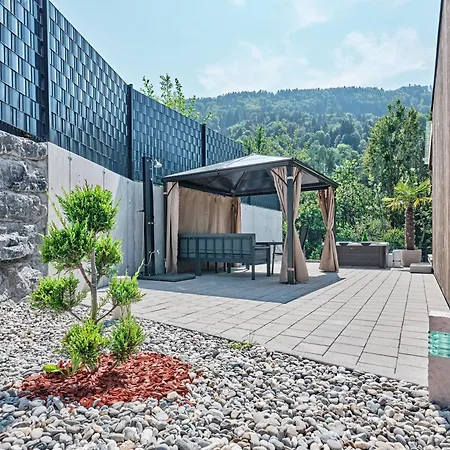 Lelis Alpenloft - Bergchalet In Halden シャレー